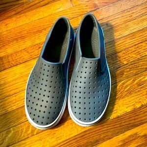Native Miles grey Unisex Slip On Shoes Perforated Low Top
